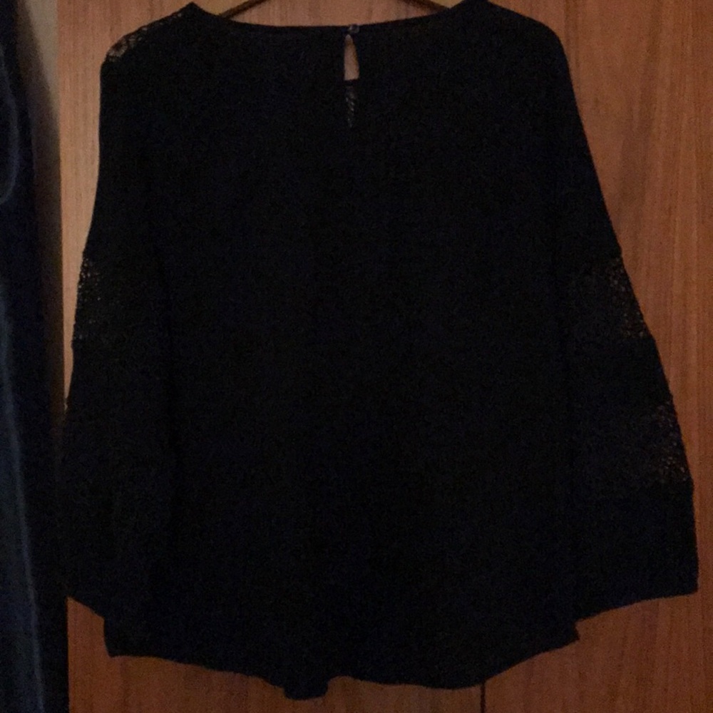 Old Navy size large black light fit